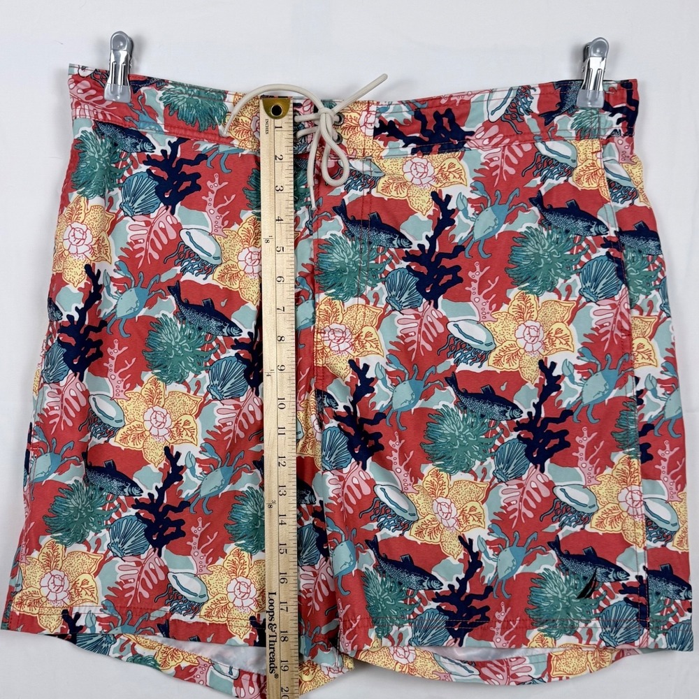 Nautica Swim Trunks Board Shorts L Coral Fish Pattern Drawstring Pockets Lining - Picture 8 of 8